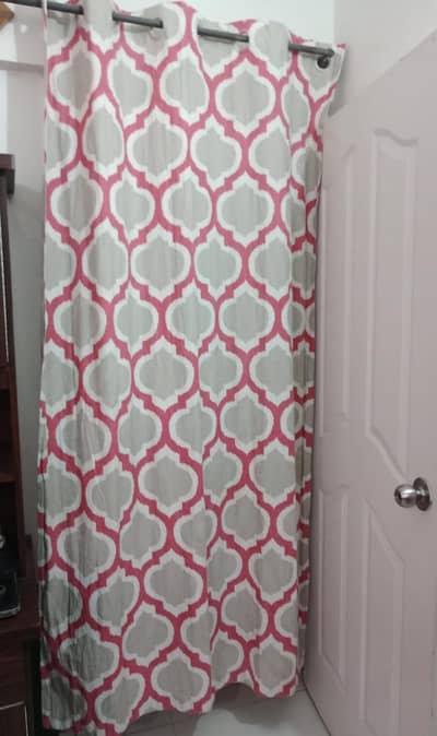 pink pattern curtains