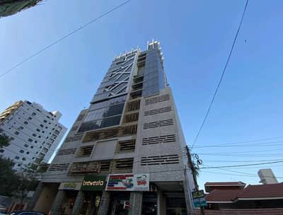 Spacious Prime Location 680 Square Feet Office Available For Rent In Bahadurabad