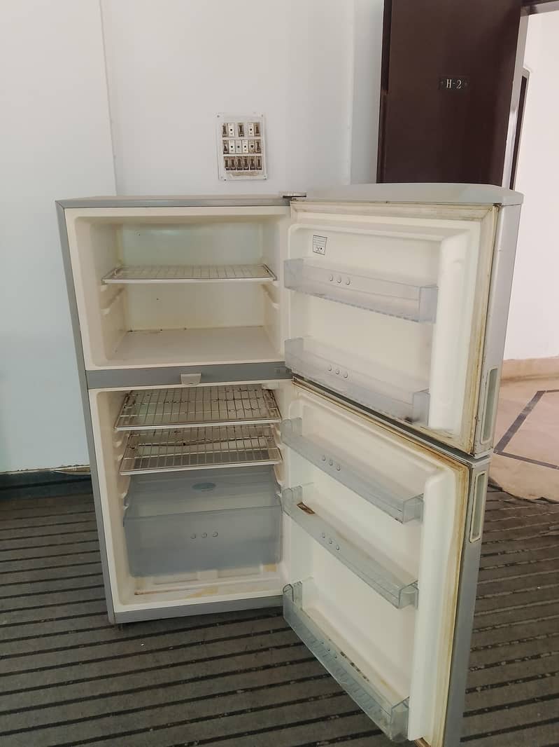  Haier بڑا سائز فریج برائے فروخت  1