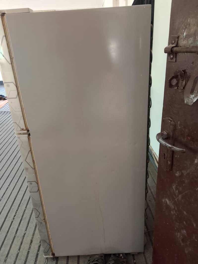  Haier بڑا سائز فریج برائے فروخت  4