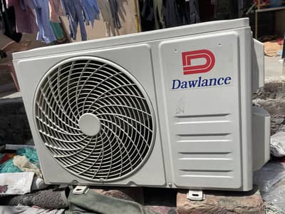 Dawlance 0.75 Ton Inverter AC ( 1 Season Used, Original Condition ) !