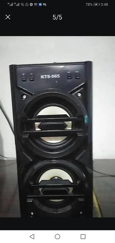 Blue tooth speakers