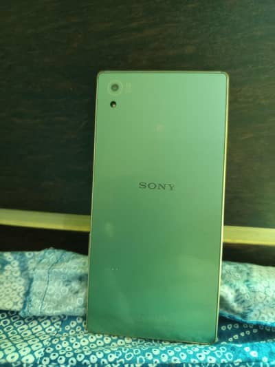 Sony Xperia Z5