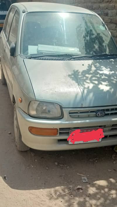 Daihatsu Cuore 2011