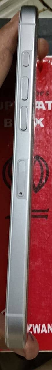 10/10 Condition 256 GB White Color