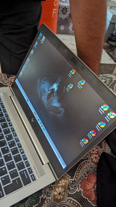 HP Elitebook 830 G6