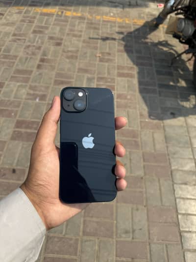 iPhone 14