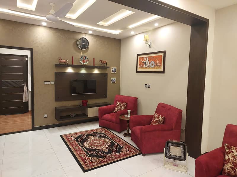 Sofa set 0