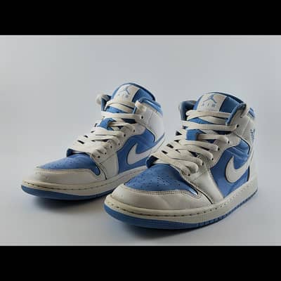 Nike Air Jordan 1 Mid Blue