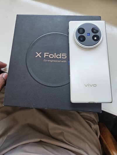 Vivo X Fold