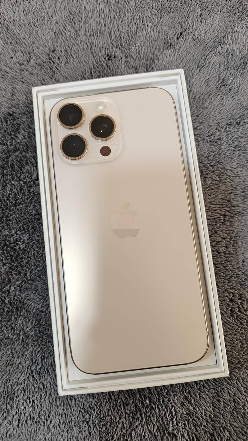iphone 16pro Max 0