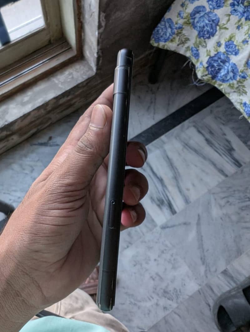 Google pixel 7a 2