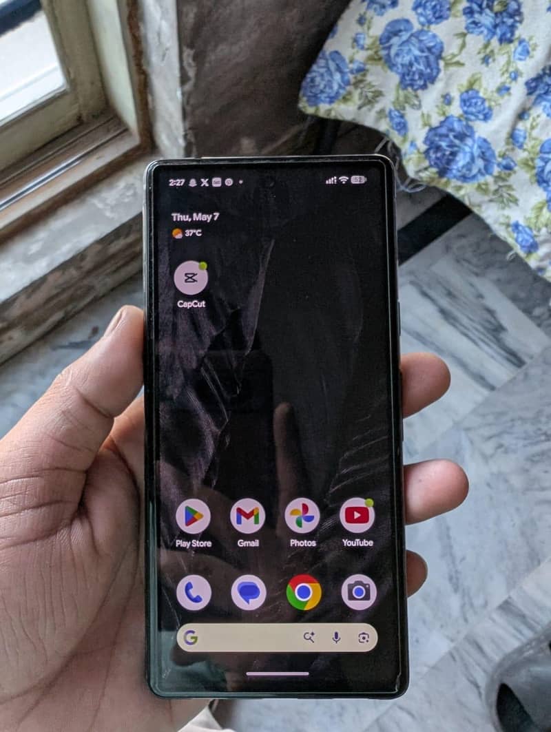 Google pixel 7a 5