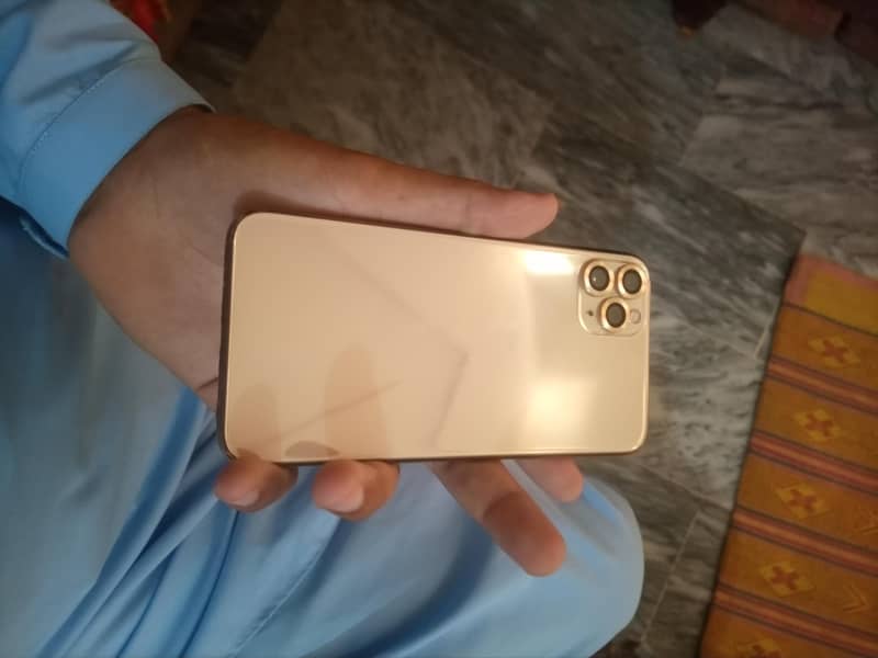 iPhone 11 pro max 3