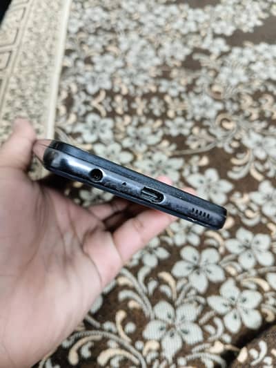 bargain possible Samsung A32 128GB Storage 6GB RAM