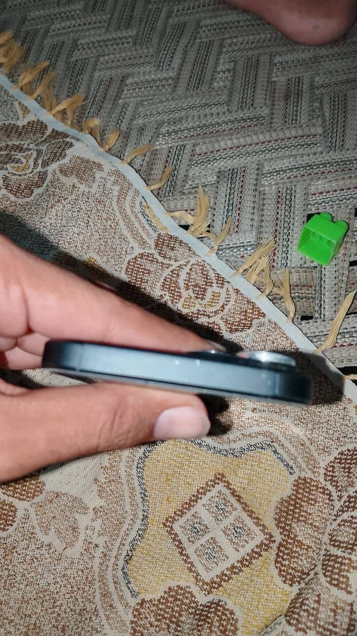 Iphone 15 3