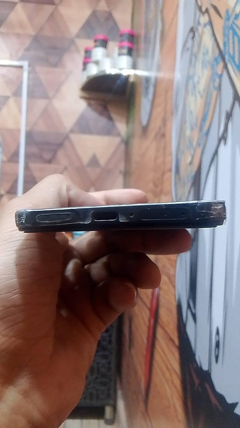 Mobile 4