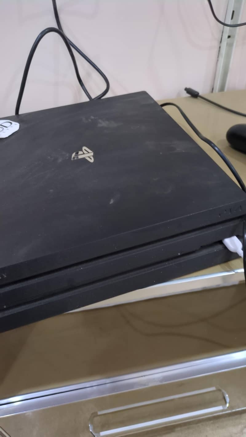 PS4 pro 0