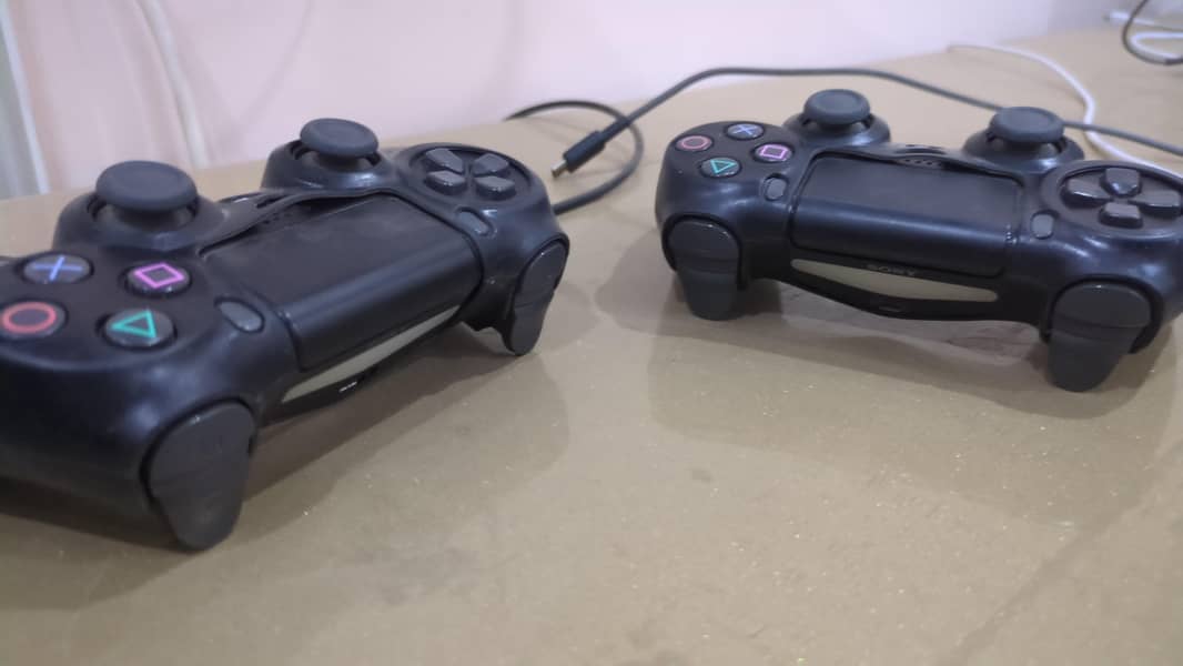 PS4 pro 1