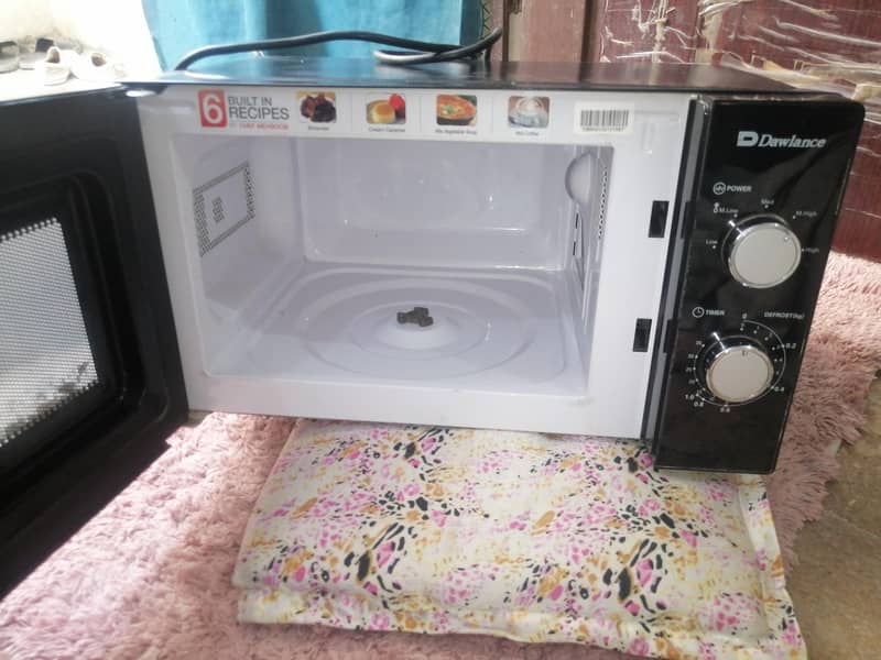 Dawlance Microwave 8