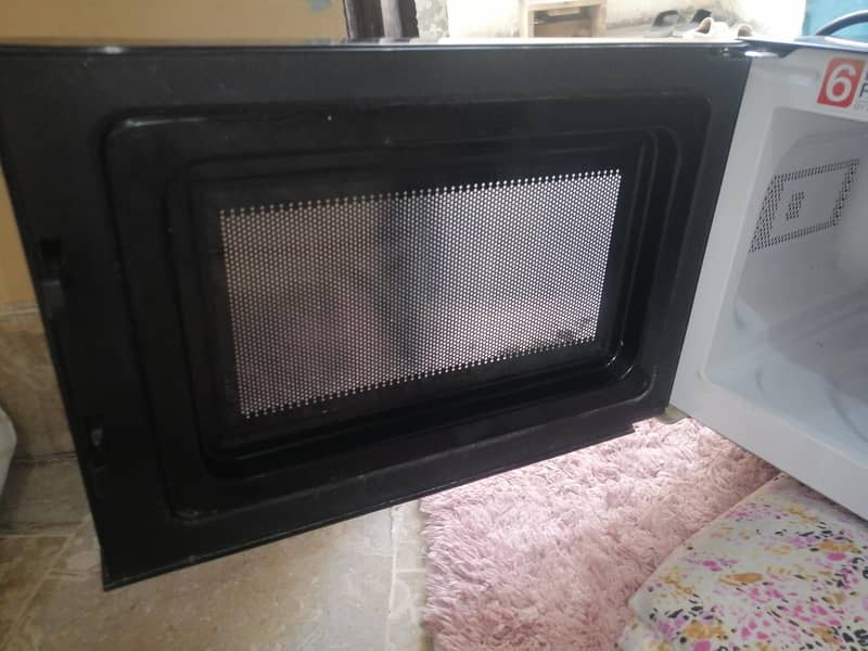 Dawlance Microwave 9