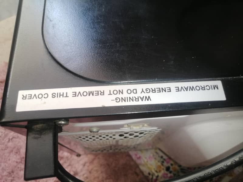 Dawlance Microwave 11