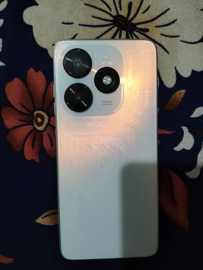 TECNO SPARK 20C