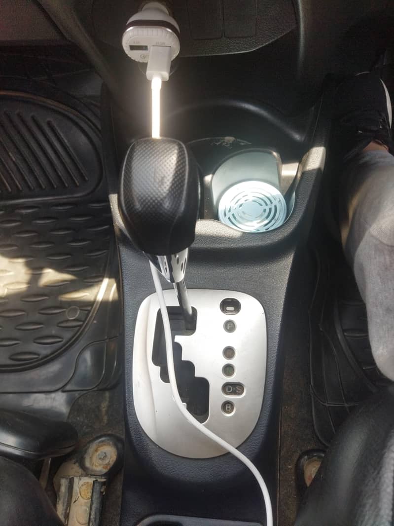 2014model vitz 7