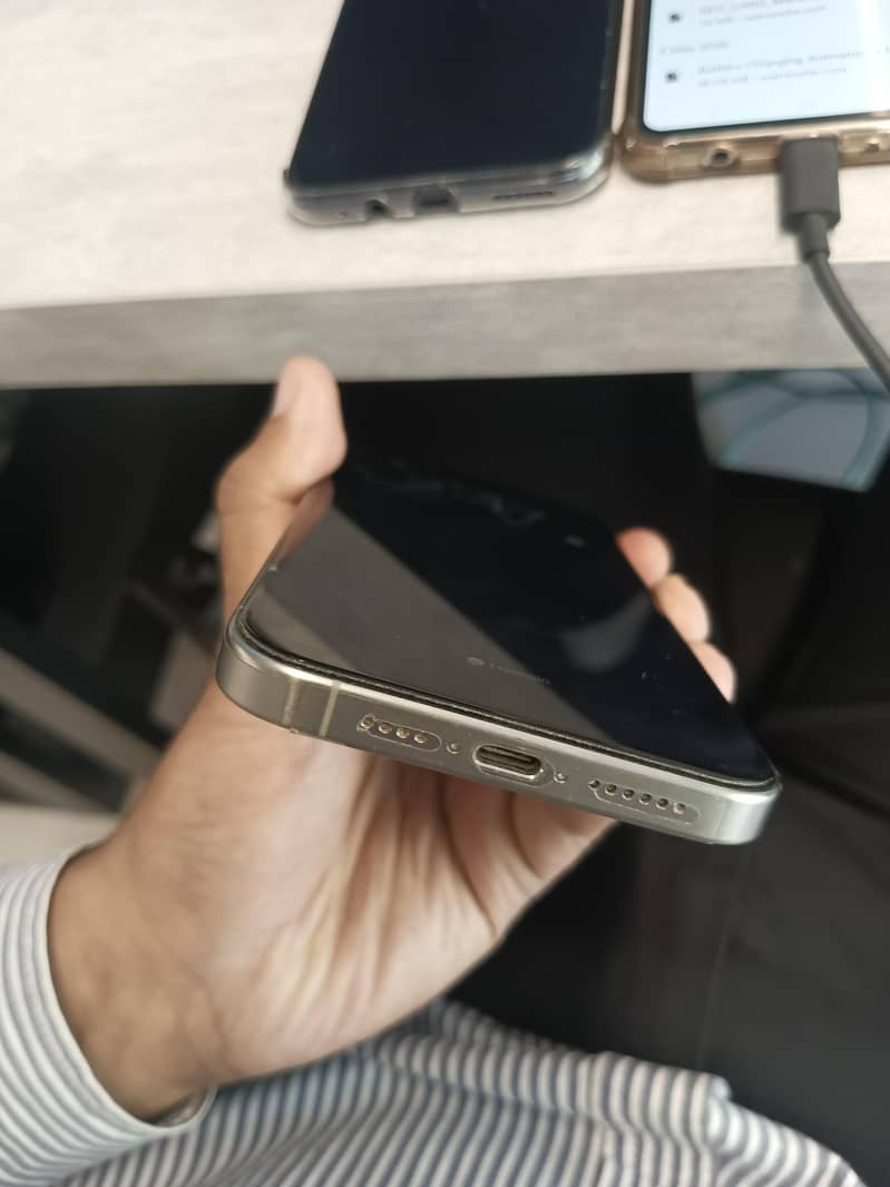 iphone 15 pro max 1