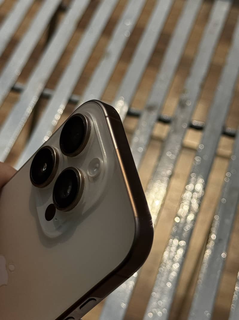 IPHONE 16 pro JV 2