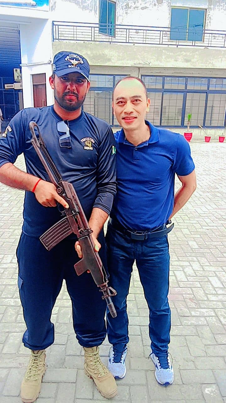 Security Guards , SSG Staff Commandos, Protocol Guards 12
