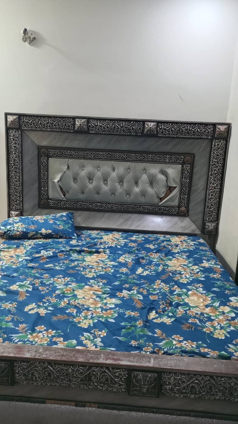 king size bed 4