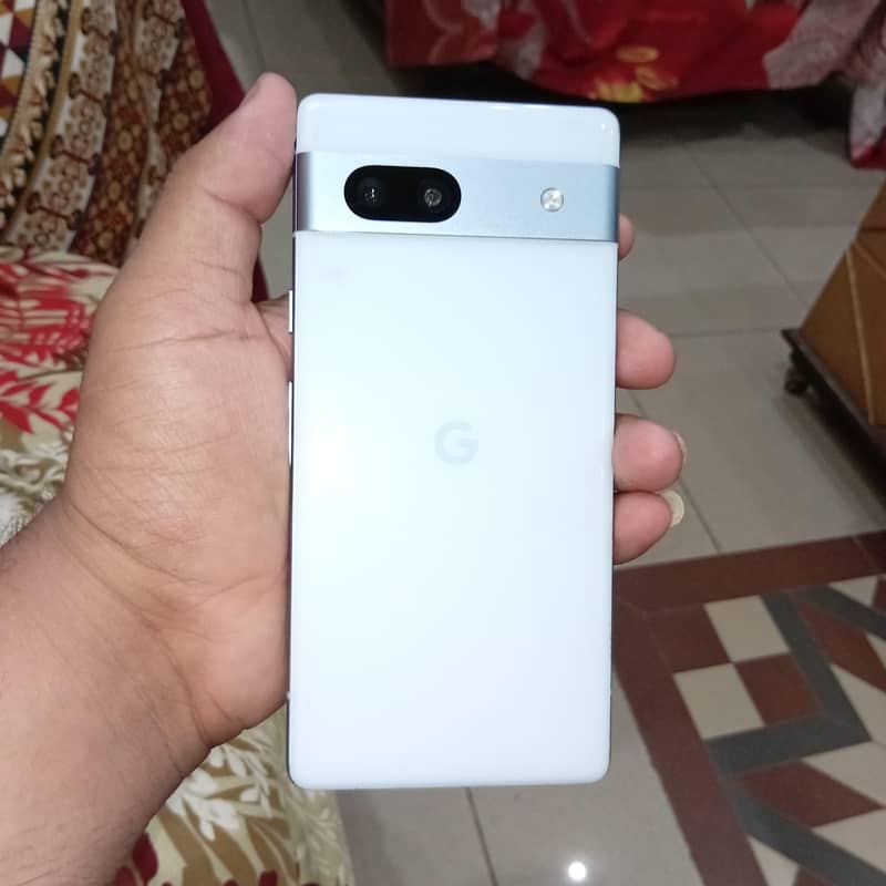 pixel 7a 1