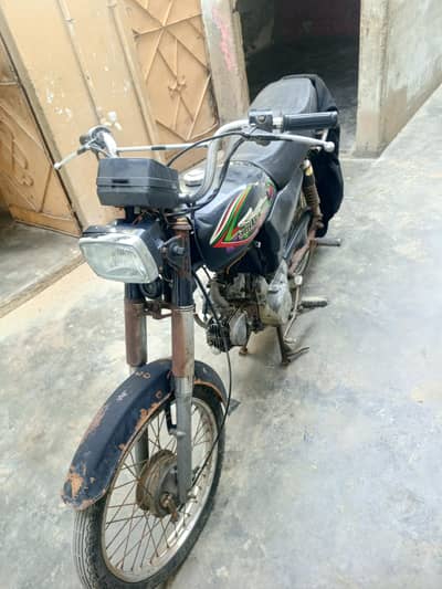 super power 2019 self start all ok hai bike our file  engine se bhi ok