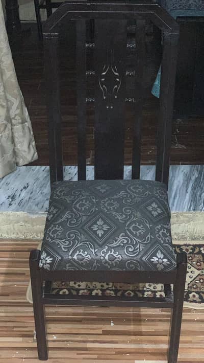 4 pair chair ka han