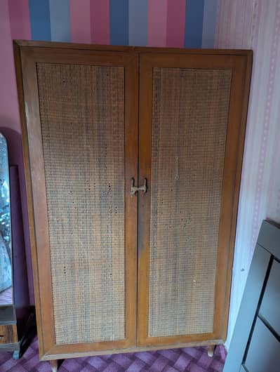 2 door wooden cupboard for sale 03158034101