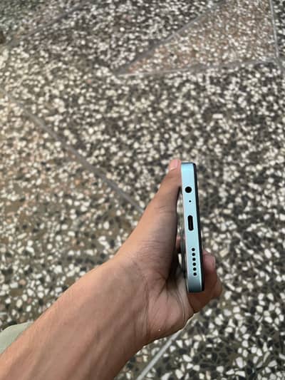 4/64 gb