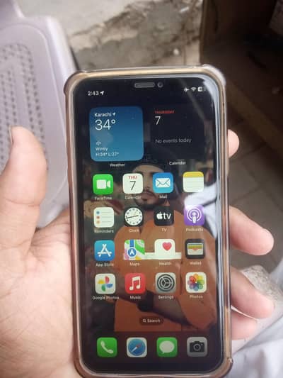 iphone 11 all ok he