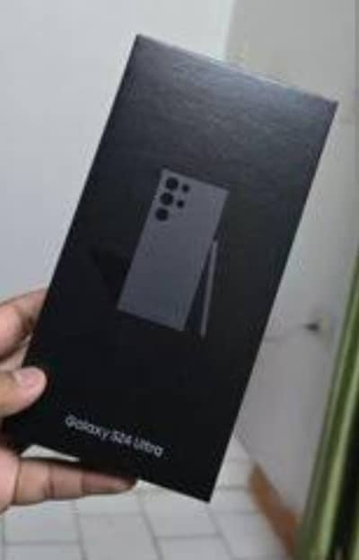 SAMSUNG sS24 ULTRA 12 256 BLACK official PTA 10 10 CONDITION