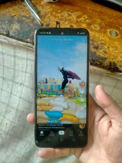 mobile is good candation 4/64 paso ki zurat ha
