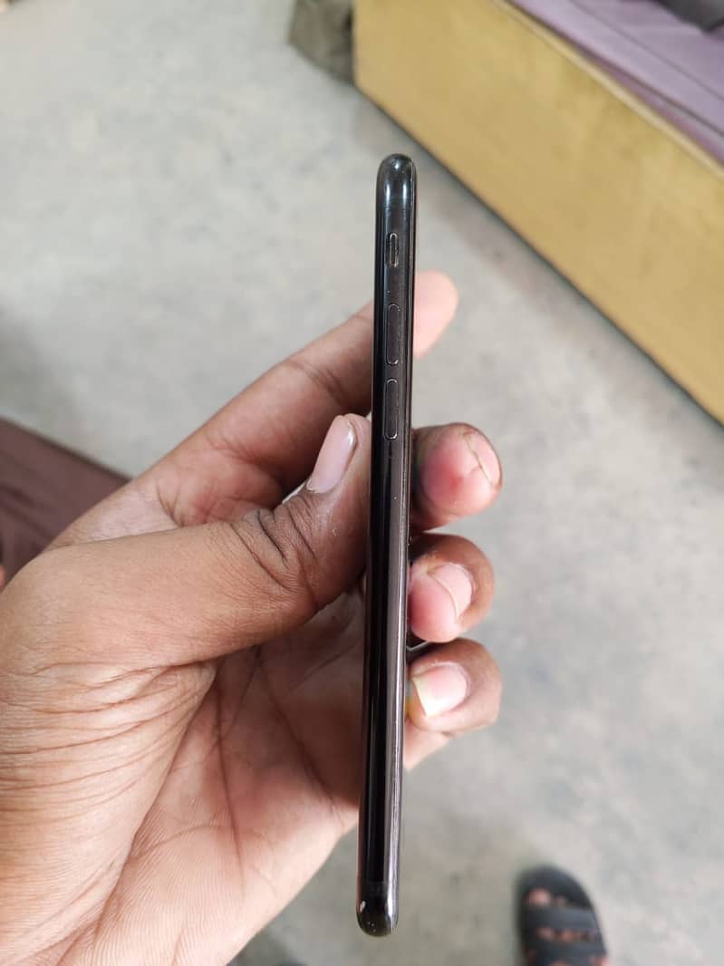 Apple iPhone 7 Plus 8