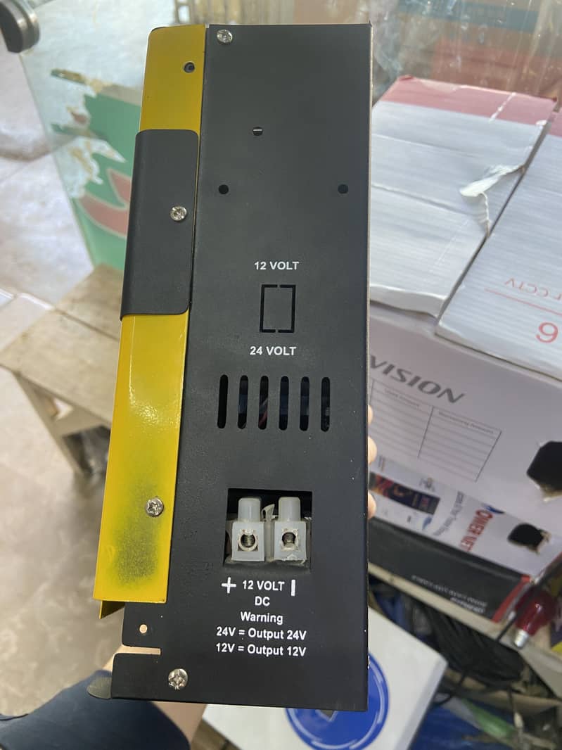 Mppt charger controller pak tech 0