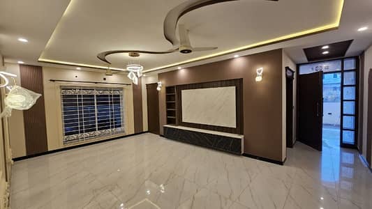 1 Kanal ( 60*90 ) Upper Portion Available For Rent G-15 Islamabad.