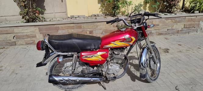 Honda 125 2021 first owner engine sealed  Sunday using only