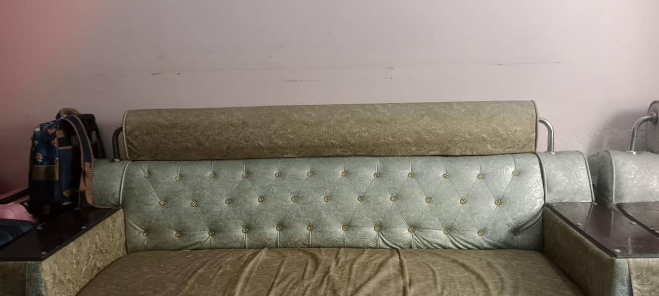 used Sofia set 0