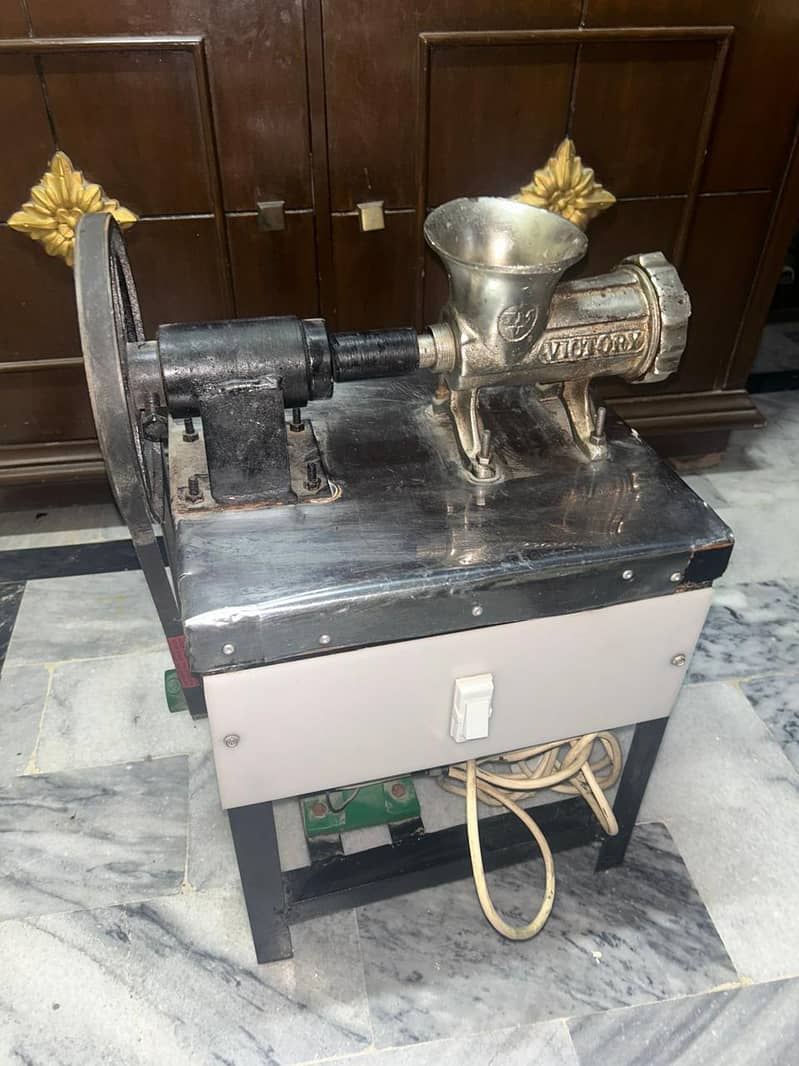 Electical qeema machine 1