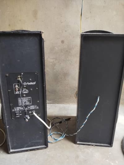 Audionic clasic 6