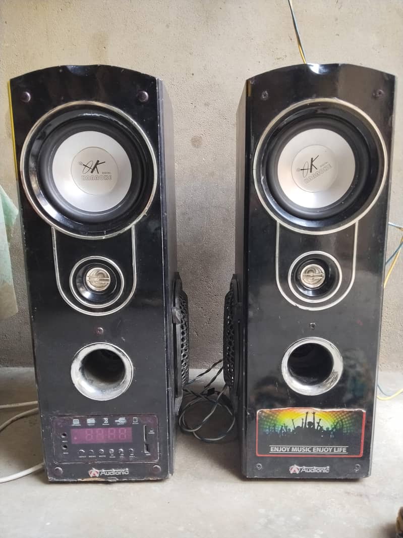 Audionic clasic 6 4