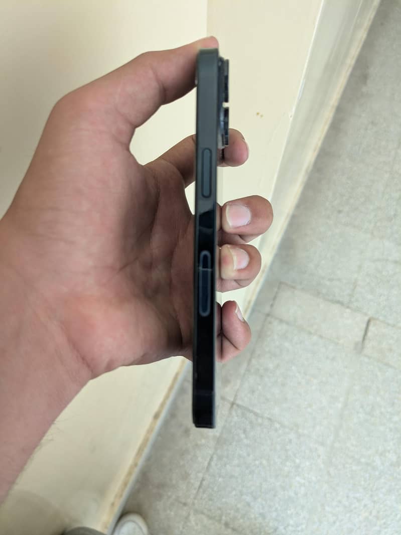 Iphone 14 Jv 3