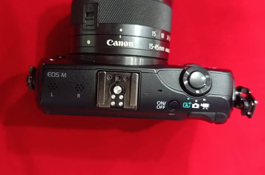 canon EOS M 3